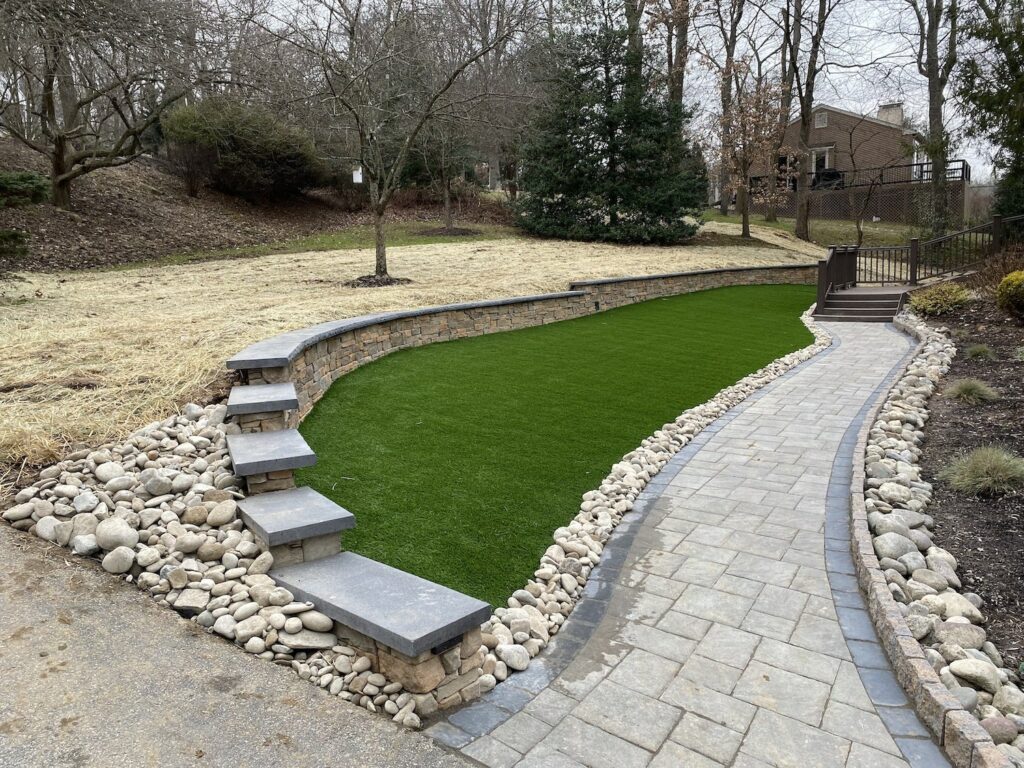 Artificial Turf in Front of a Retaining Wall